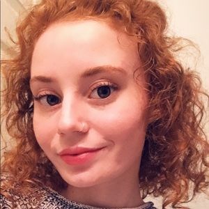 Meet your Posher, Alexandra